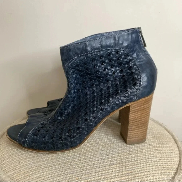 Donna Piu Navy Woven Stacked Heel  Peep Toe Leather Sandals 39 - Picture 5 of 8